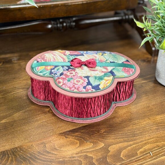 Vintage Floral Fabric Jewelry Box with Mirror Heart Shaped Red Satin chintz Box - Picture 1 of 14